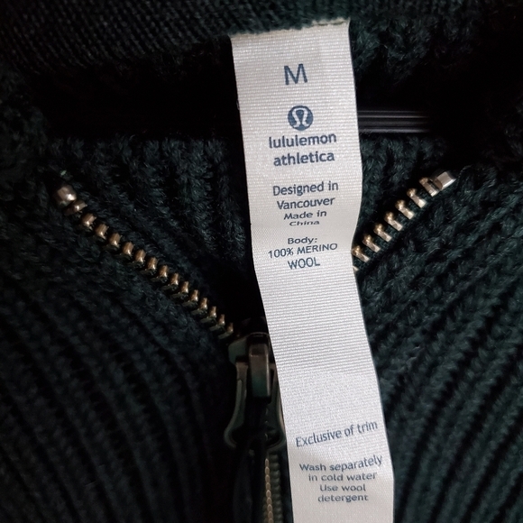 Lululemon Sweat-Er Once A Day Jacket size M NWT - Picture 5 of 7